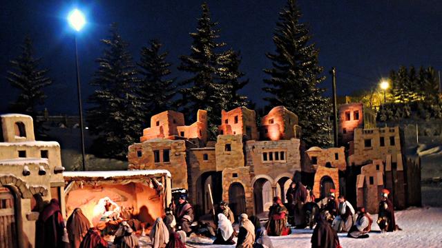 Calgary Nativity 2013