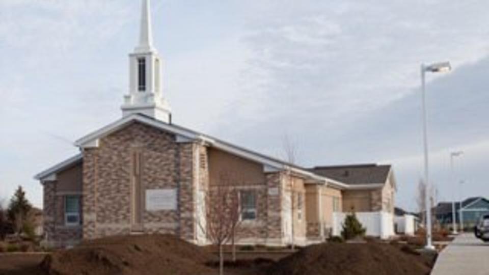 New Mormon Chapel Opens In Slave Lake After Wildfire